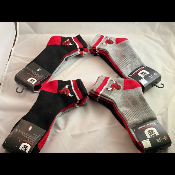 Chicago bulls ankle socks - Picture 2 of 2